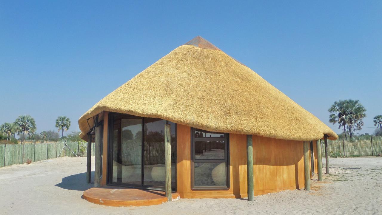Ongula Village Homestead Lodge Omupumba Номер фото